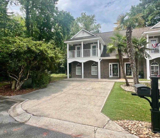 Photo of Listing #2520022