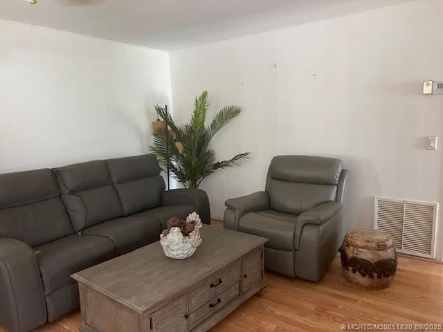 6311 Dogwood Lane, Lantana