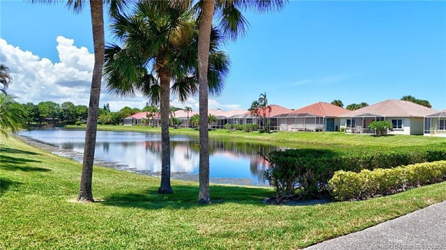 4 of 50 - 566 Nw Lambrusco Drive, Port St Lucie, FL