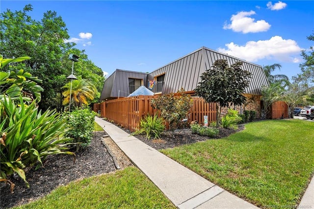 1 of 48 - 6143 Se Windsong Lane #1025, Stuart, FL