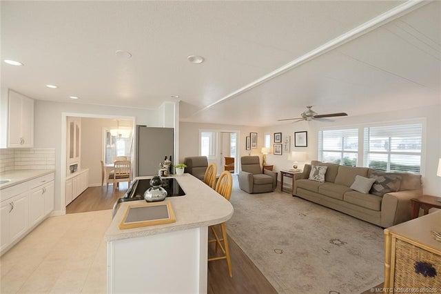 3 of 19 - 7268 Se Swan Avenue, Hobe Sound, FL
