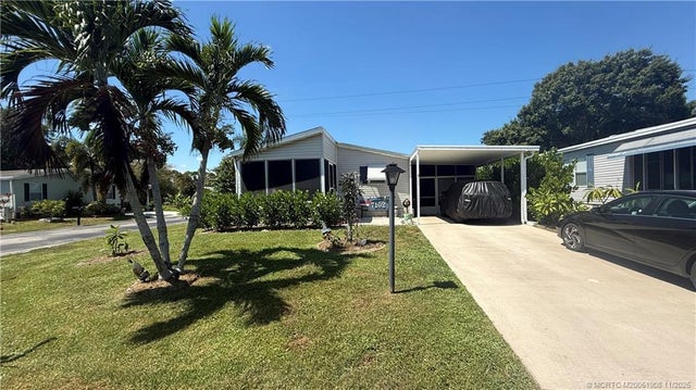 7102 Se Yellowood Lane, Stuart