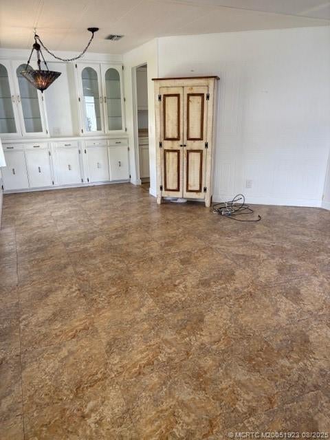 3 of 13 - 443 Ne Pinelake Village Boulevard, Jensen Beach, FL