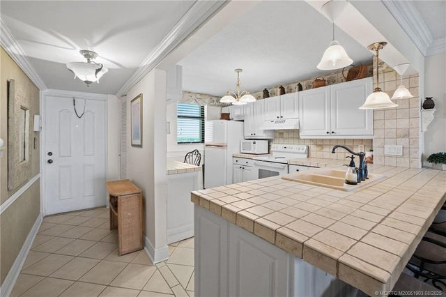 3 of 46 - 9940 S Ocean Drive #907, Jensen Beach, FL