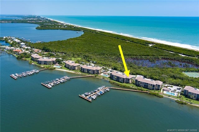 4620 Ne Sandpebble Trace #401, Stuart