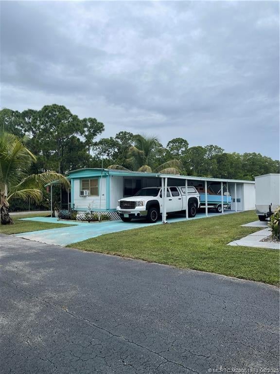 2 of 53 - 5400 Se Jack Avenue #n20, Stuart, FL