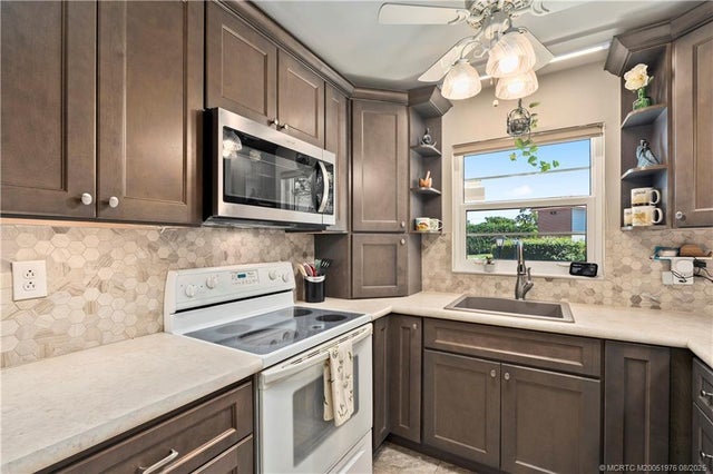 5 of 44 - 2600 Se Ocean Boulevard #jj9, Stuart, FL