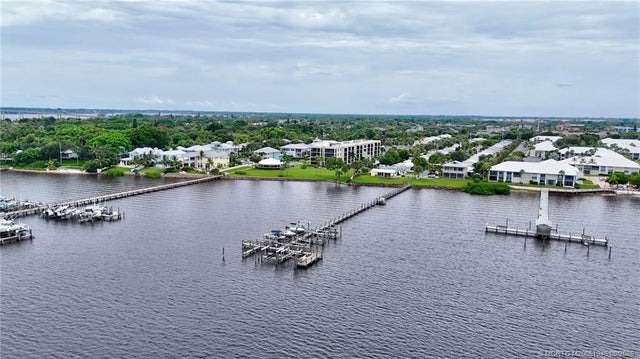 2 of 35 - 159 Se Sailfish Lane, Stuart, FL