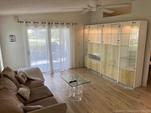 4 of 8 - 2671 Sw Versailles Terrace, Stuart, FL