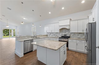 Photo of Listing #M20051975