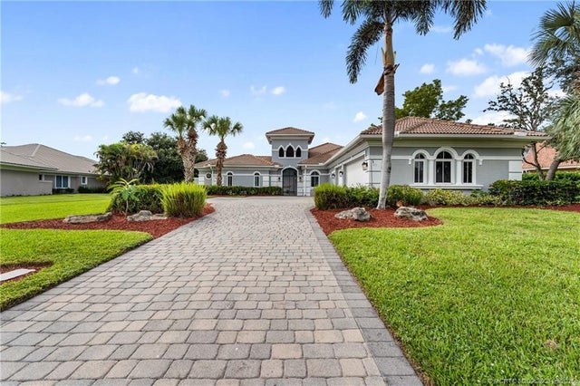 3 of 52 - 872 Sw Squire Johns Lane, Palm City, FL