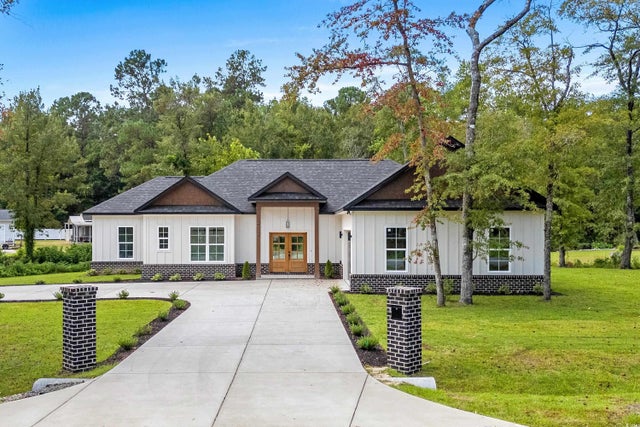 Photo of Listing #2521372