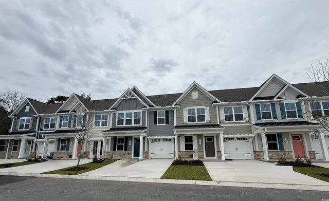 Photo of Listing #2521378