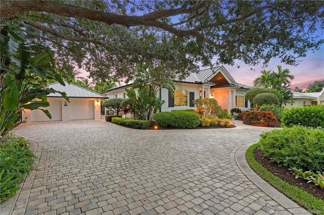 1 of 73 - 324 Se Martin Avenue, Stuart, FL