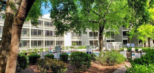 Photo of Listing #2521427