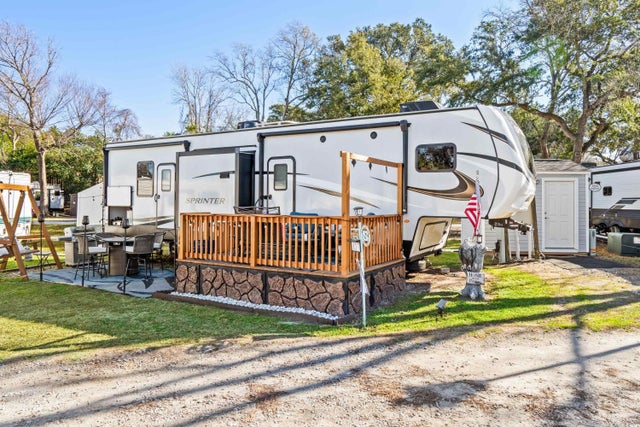 Photo of Listing #2521492