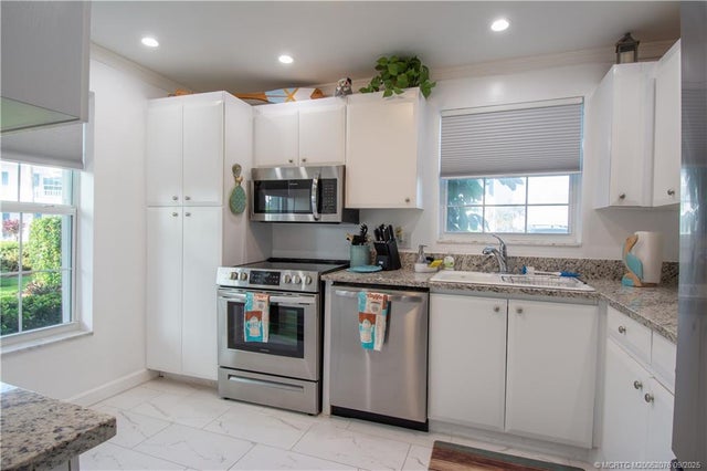4 of 24 - 1866 Sw Palm City Road #101, Stuart, FL