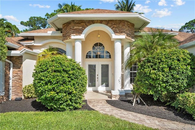 Photo of Listing #M20052061