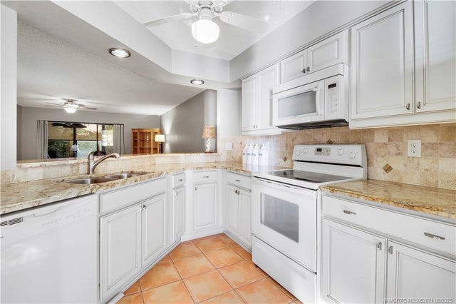 5 of 33 - 6011 Se Martinique Drive #103, Stuart, FL