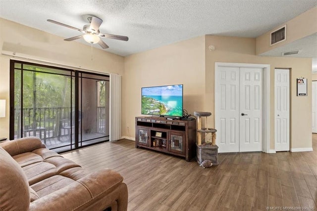 3 of 18 - 3023 Alcazar Place #201, Palm Beach Gardens, FL