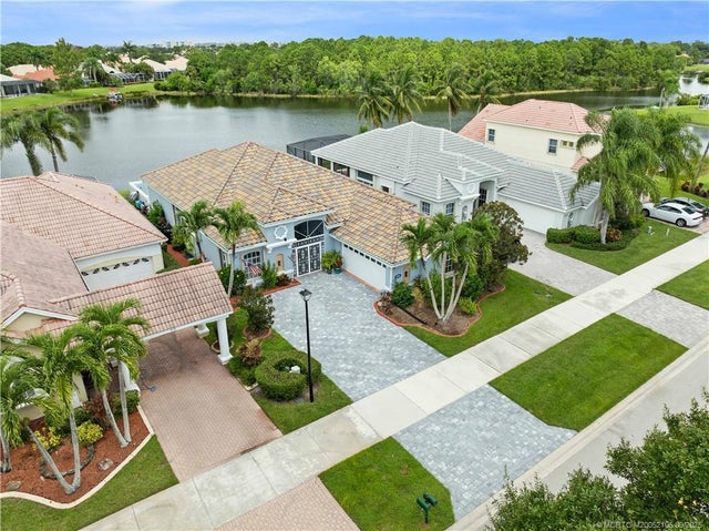 4 of 60 - 616 Sw Lake Charles Circle, Port St Lucie, FL