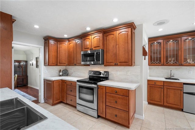 5 of 68 - 304 Ne Elm Terrace, Jensen Beach, FL