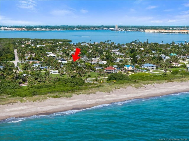 2 of 52 - 2023 Jacaranda Drive, Fort Pierce, FL
