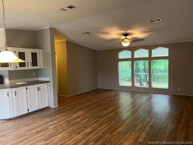 5 of 40 - 2555 Pga Boulevard #341, Palm Beach Gardens, FL