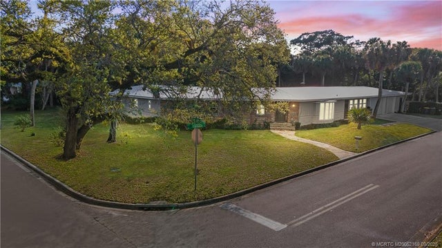 3 of 80 - 1001 S 11th Street, Fort Pierce, FL