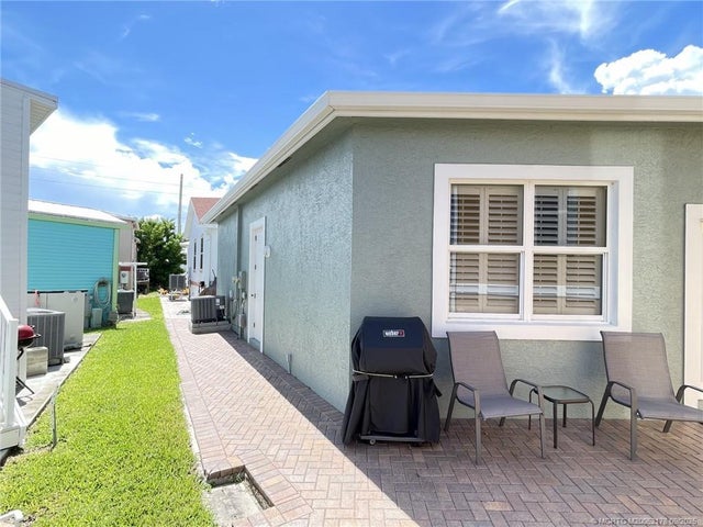 4 of 77 - 697 Nettles Boulevard, Jensen Beach, FL