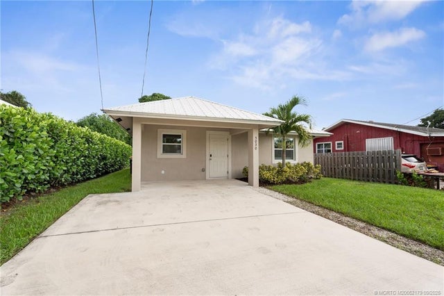 2 of 30 - 5030 Se Ebbtide Avenue, Stuart, FL