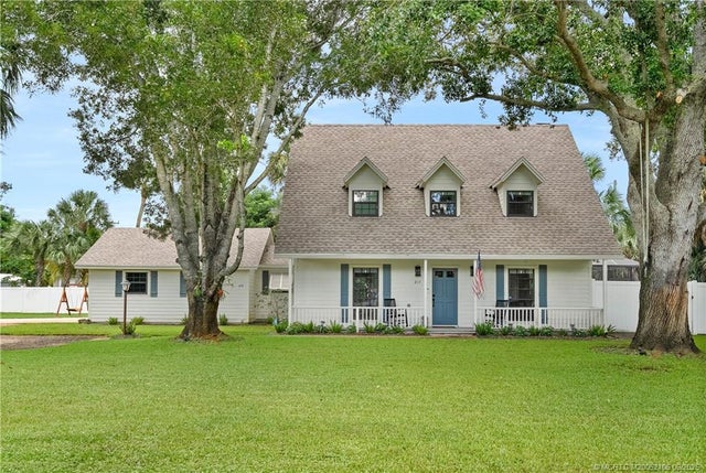 3 of 54 - 217 Se Oriole Avenue, Stuart, FL