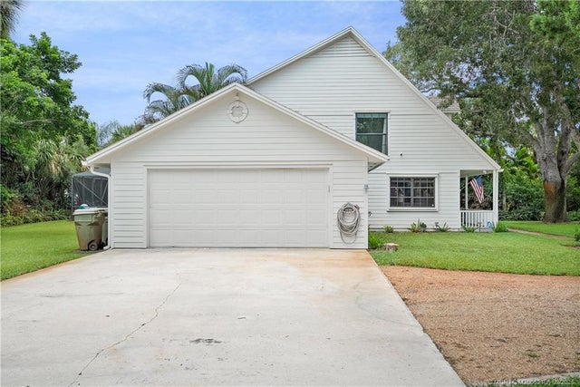 5 of 54 - 217 Se Oriole Avenue, Stuart, FL