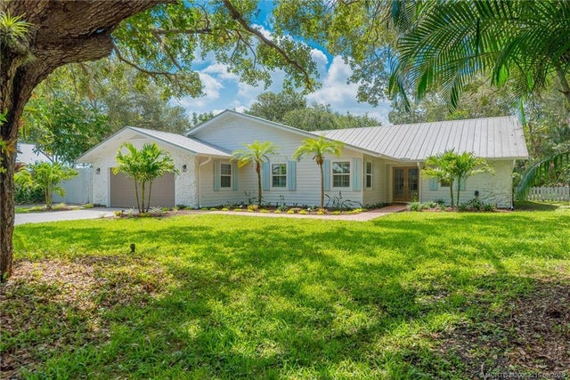 2 of 40 - 23 Lantana Lane, Stuart, FL