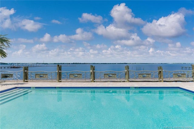 2 of 68 - 41 Sw Seminole Street #305, Stuart, FL