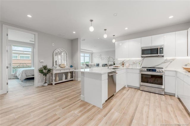 2 of 54 - 41 Sw Seminole Street #410, Stuart, FL