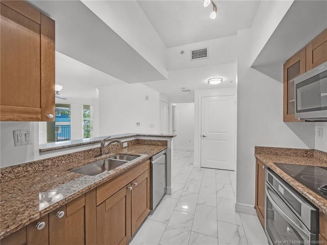 5 of 27 - 275 Nw Flagler Avenue #401, Stuart, FL