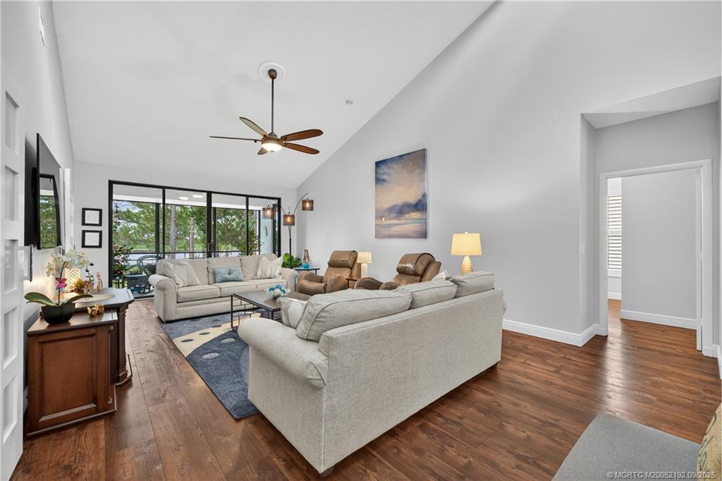 13232 Harbour Ridge Boulevard 8b, Palm City