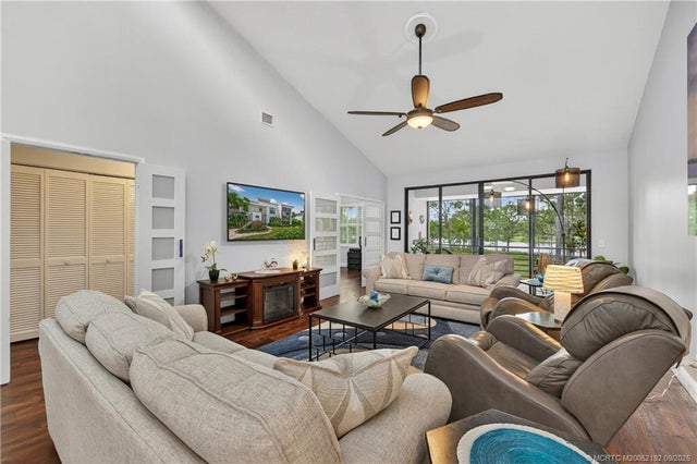 2 of 33 - 13232 Nw Harbour Ridge Boulevard #8b, Palm City, FL