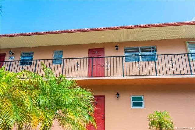1 of 23 - 1982 Sw Palm City Road #i, Stuart, FL