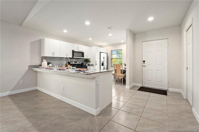 5 of 30 - 4 La Paloma Lane, Port St Lucie, FL