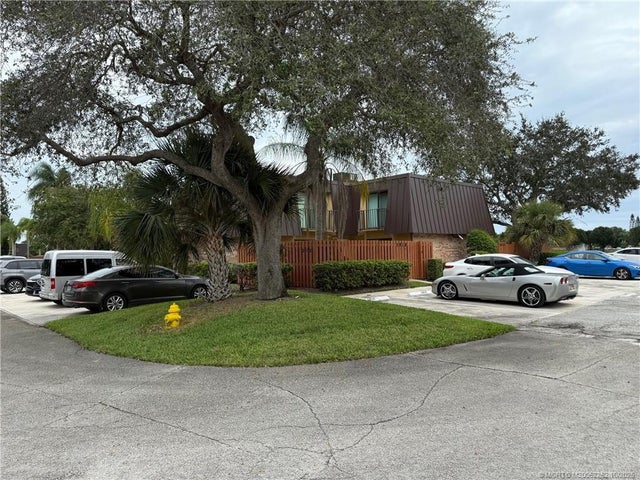 5 of 18 - 5818 Se Windsong Lane, Stuart, FL