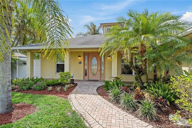 3 of 20 - 815 Sw Rustic Circle, Stuart, FL