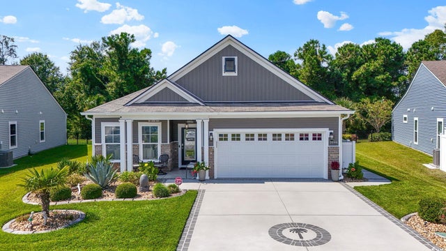 Photo of Listing #2523099