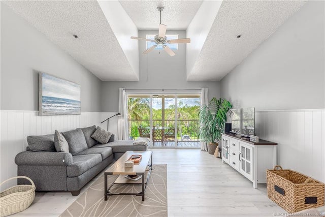 3 of 35 - 4468 Ne Ocean Boulevard #d3, Jensen Beach, FL