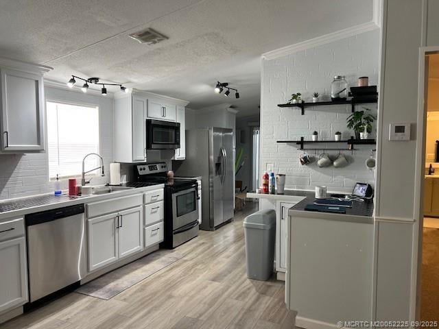3 of 72 - 2200 Nw 23rd Avenue, Boynton Beach, FL