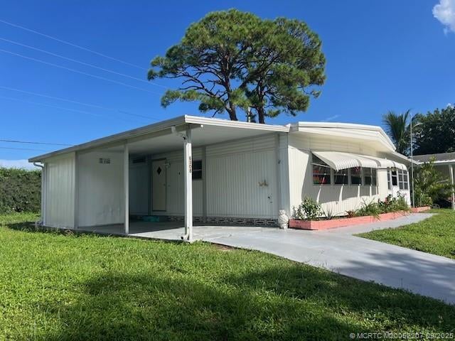 2 of 25 - 6308 S Ash Lane, Lantana, FL