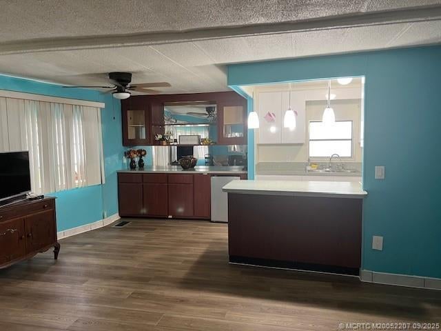 4 of 25 - 6308 S Ash Lane, Lantana, FL