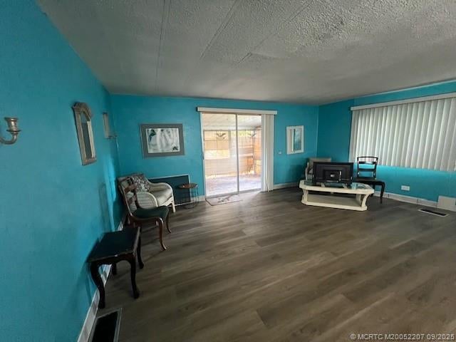 5 of 25 - 6308 S Ash Lane, Lantana, FL