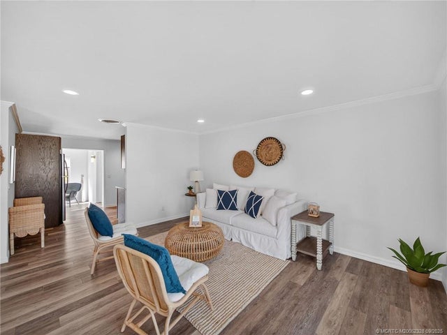 4 of 18 - 2346 Ne Rustic Place, Jensen Beach, FL